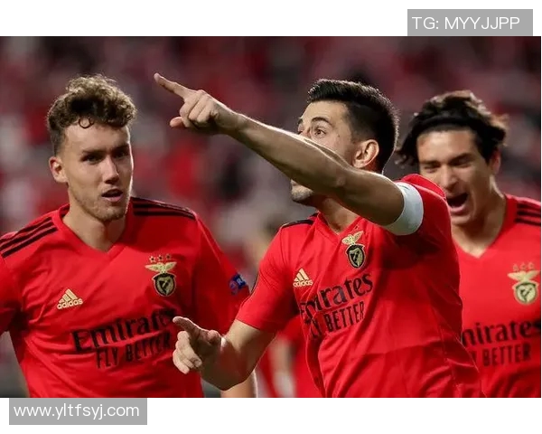 上海篮球队整体压制表现引发对欧冠足球战术的深思与比较